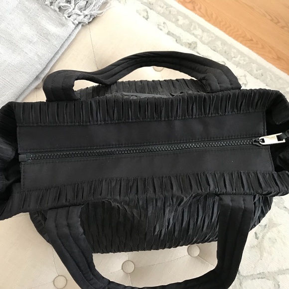 Victoria’s Secret Large Black Top Zipper Tote - Picture 9 of 14